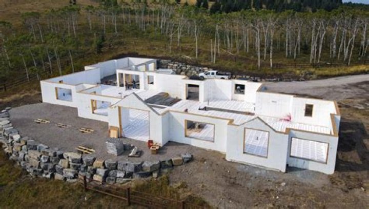 Are concrete homes fireproof
