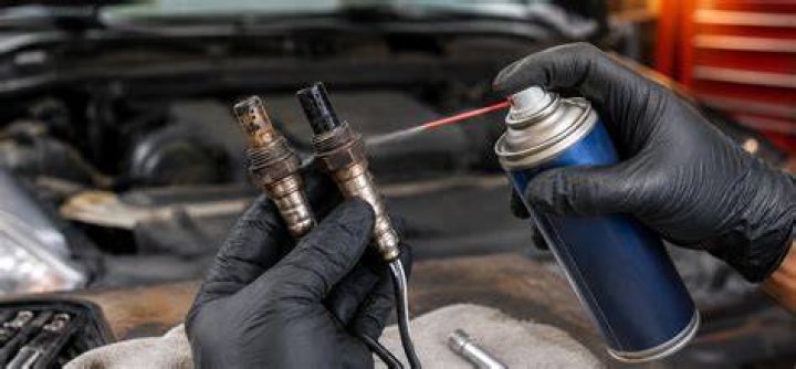 Can I clean my oxygen sensor
