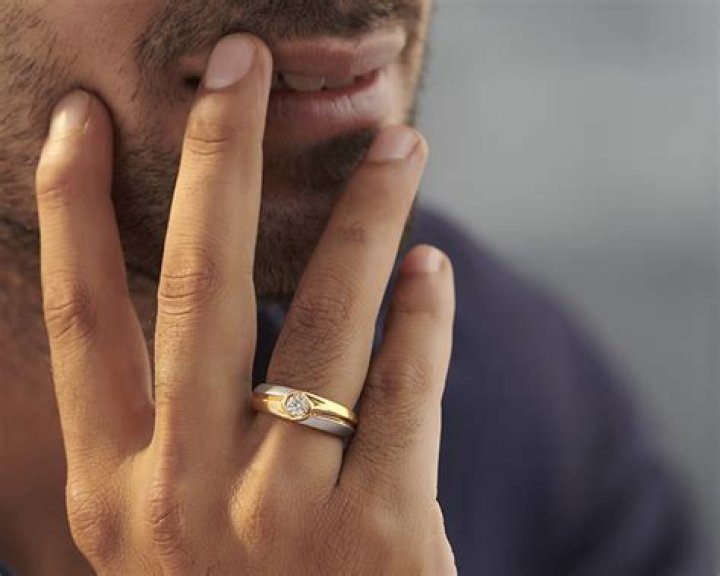 Can Taurus wear diamond ring