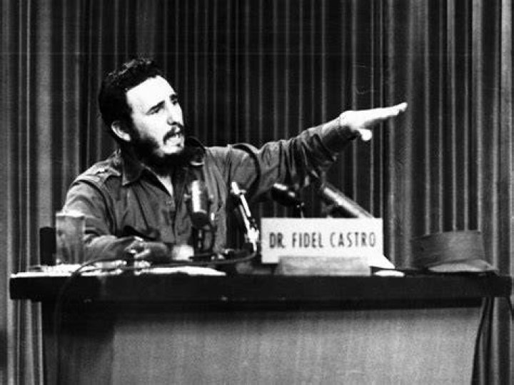 Did Castro overthrow Batista