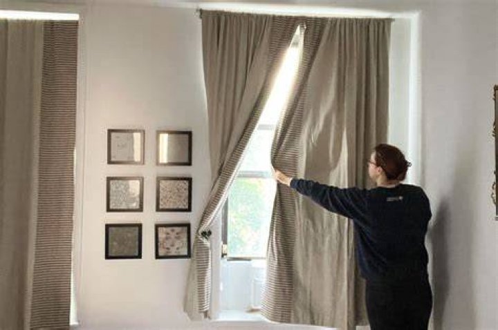 Do blackout curtains get hot