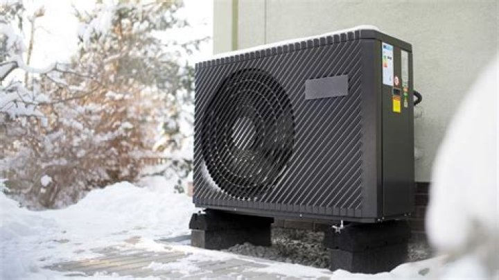 Do heat pumps work in Canada