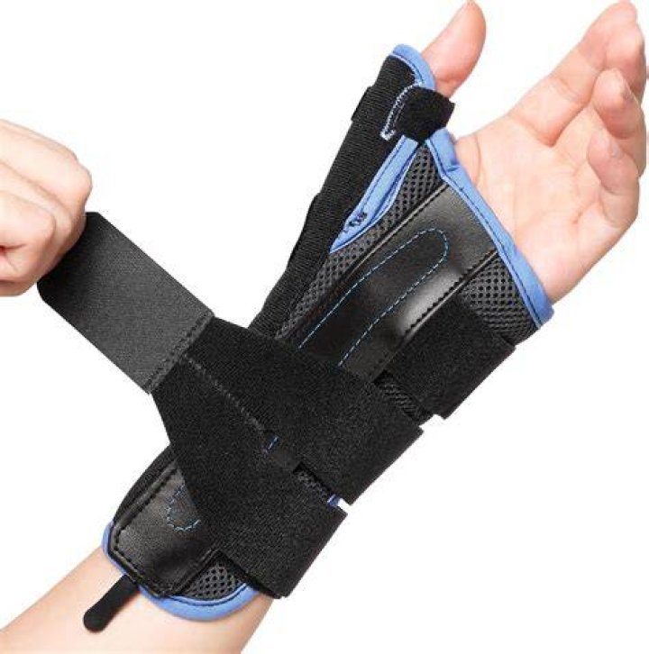Do I need a thumb stabilizer