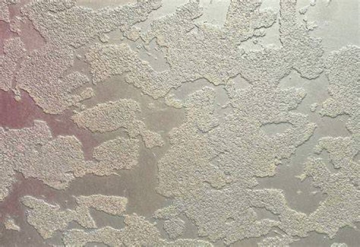 Do modern walls have texture
