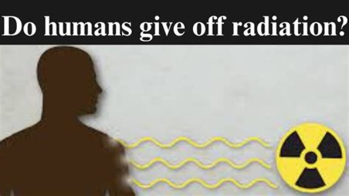 Do planes give off radiation