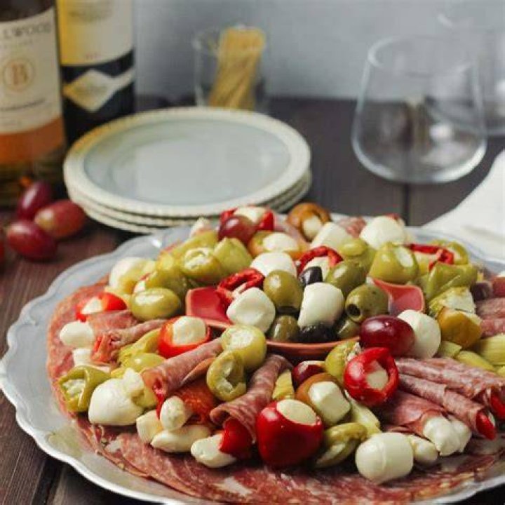Does antipasto mean no pasta