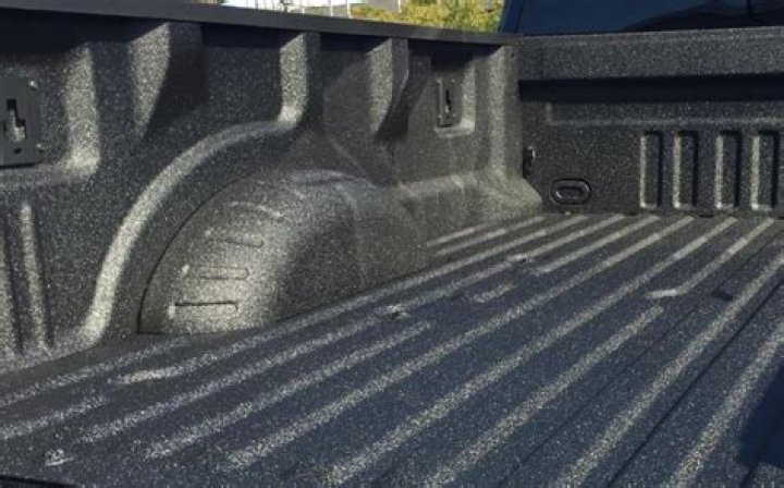 Does bedliner stick to wood