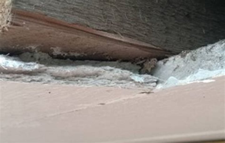 Does Gypsum contain asbestos