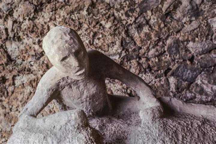 Does Herculaneum have bodies