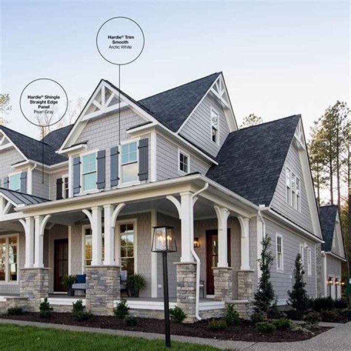 Does Lowes install awnings