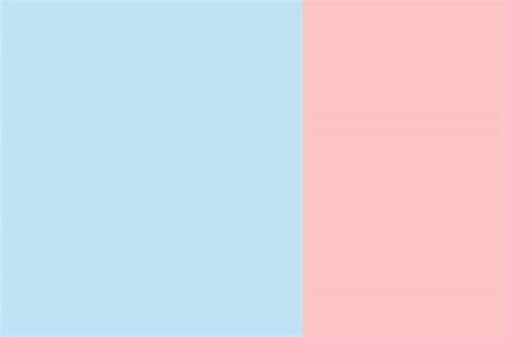 Does pink go with light blue