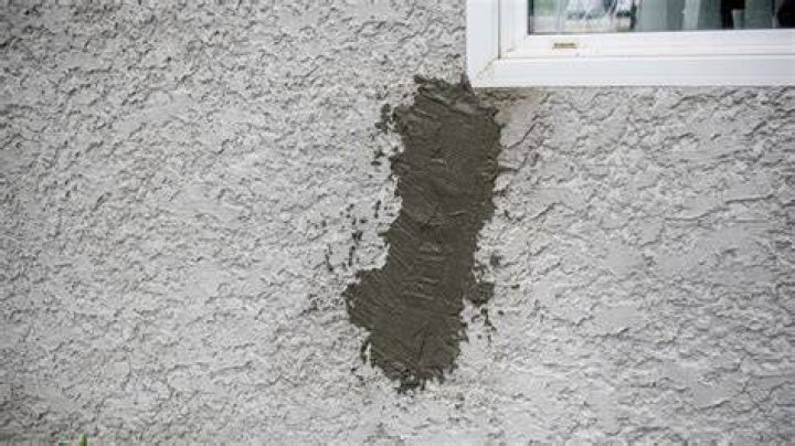 Does stucco have an R-value