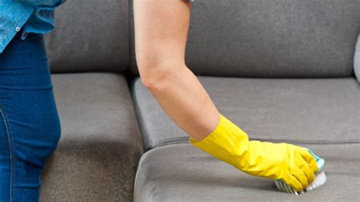 Does Windex clean upholstery