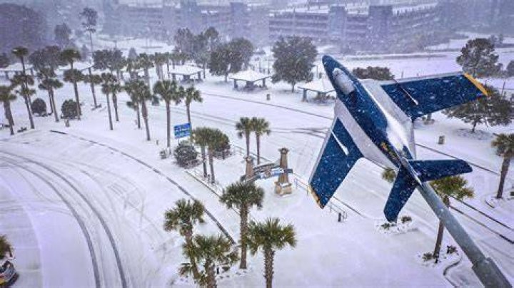Has Orlando ever gotten snow