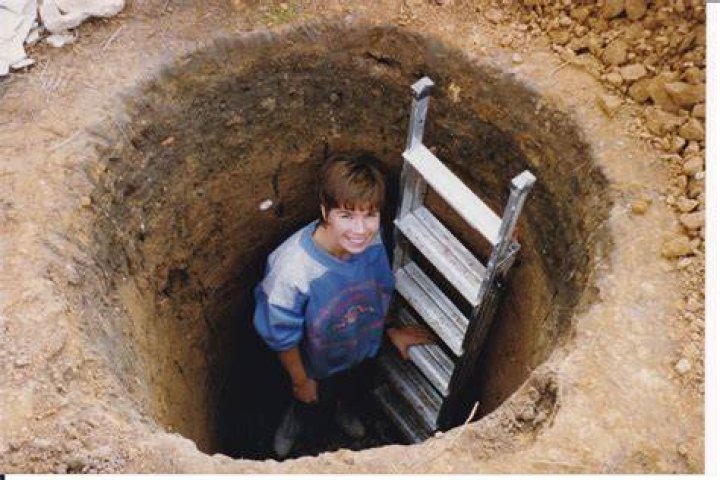 How deep can you dig by hand