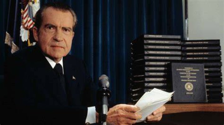 How did Nixon get re elected