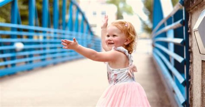 How do babies learn to dance