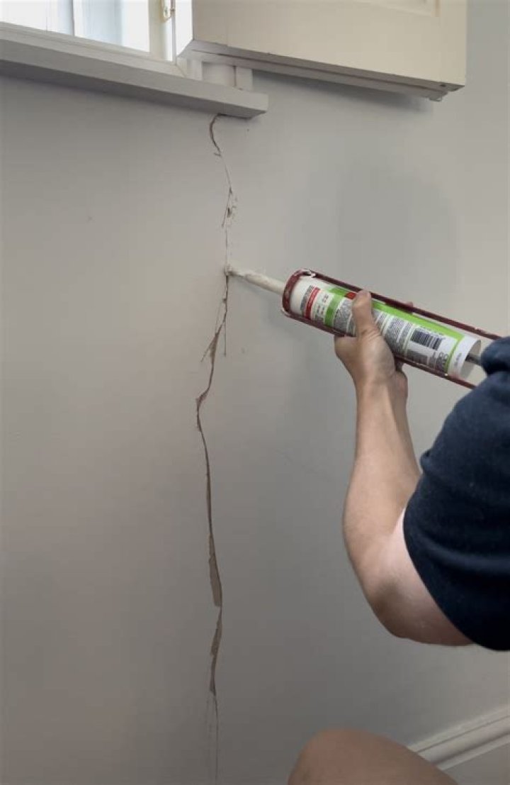 How do you caulk deep cracks