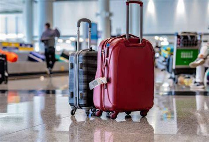 How do you identify baggage
