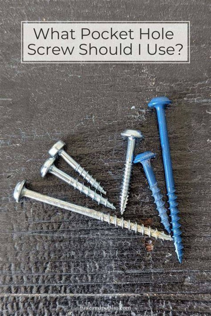 How do you use a coach screw