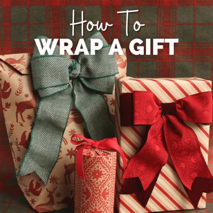 How do you wrap a cheap gift