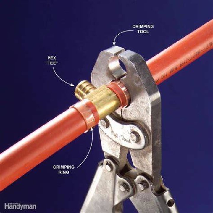How does PEX crimp tool work