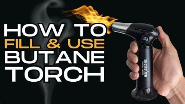 How hot does a MAG torch get