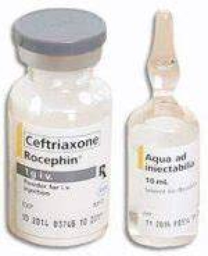 How is Rocephin administered