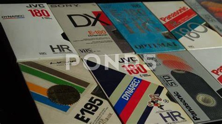 How long can VHS tapes last