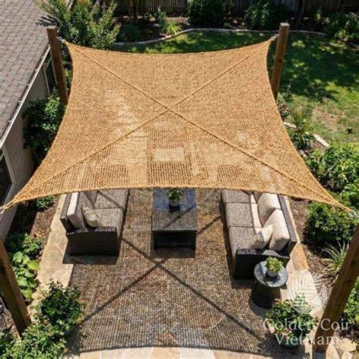 How much do shade sails cost