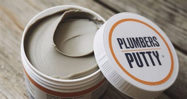 How toxic is plumbers putty