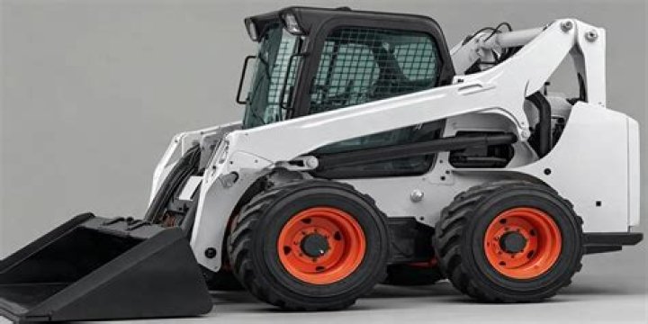 How wide is a Bobcat tractor