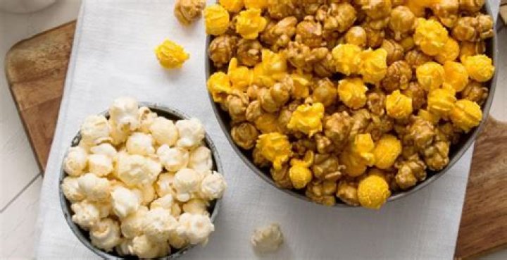 Is Chicago known for popcorn