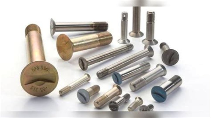 What are aerospace fasteners