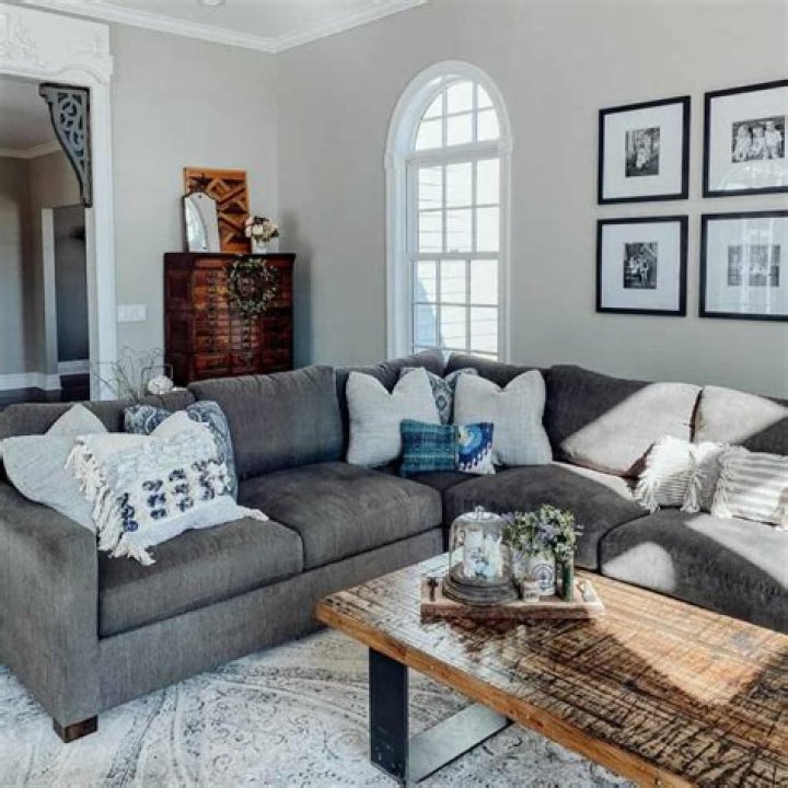 What Colour couch should I get