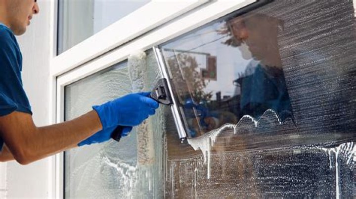 What do window washers do