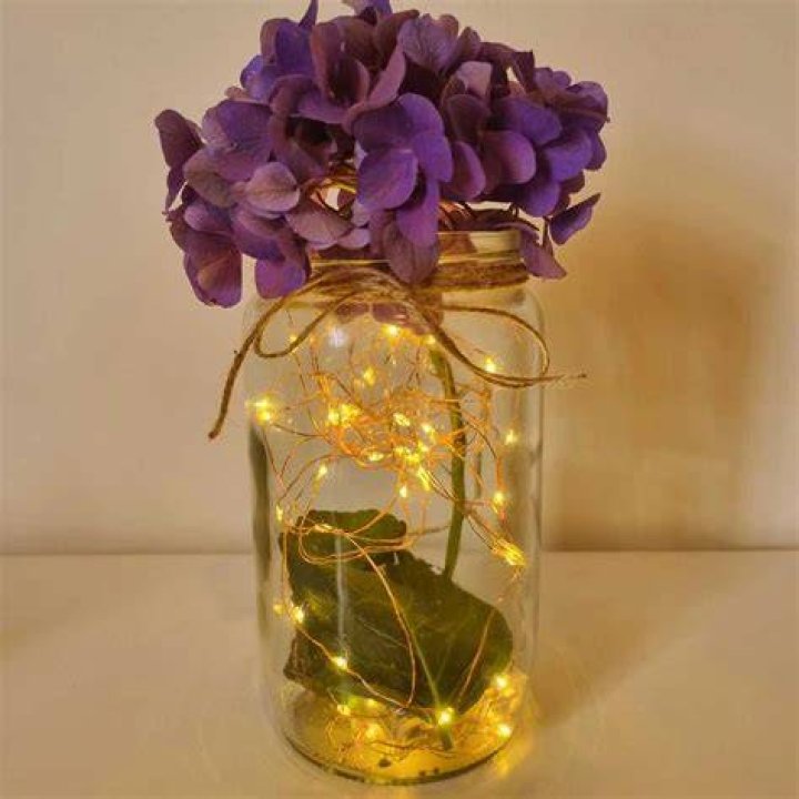 What do you put inside a jar