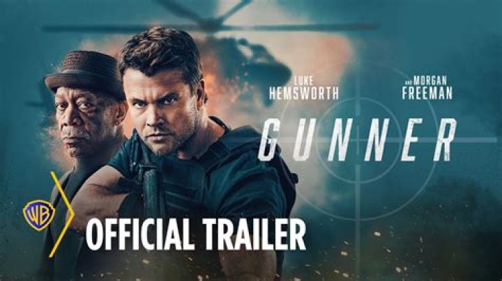What does a master gunner do