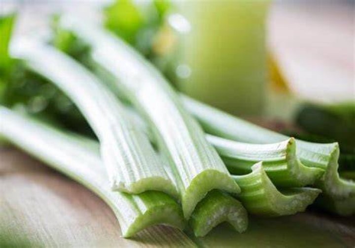 What does blanch celery mean