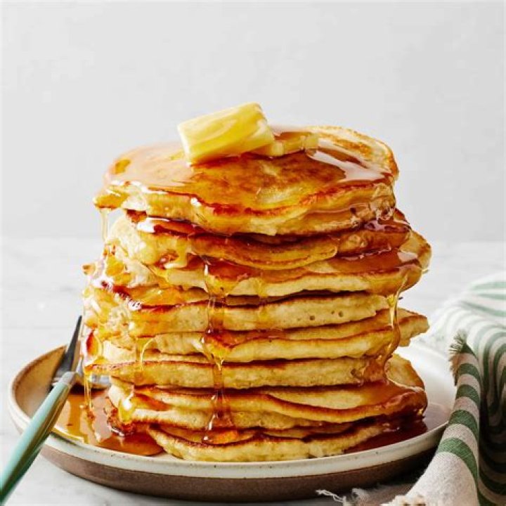 What does pancake makeup do