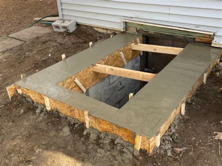 What is a bulkhead basement
