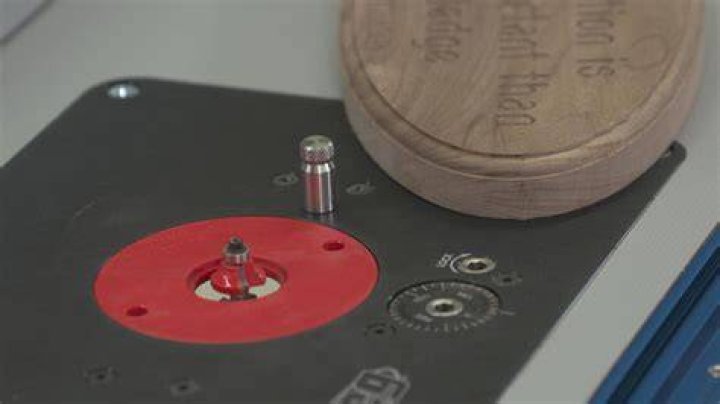 What is a router starter pin