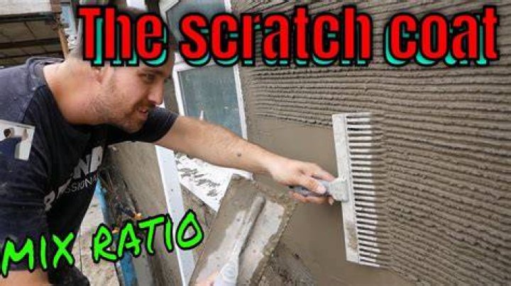 What is scratch coat plaster