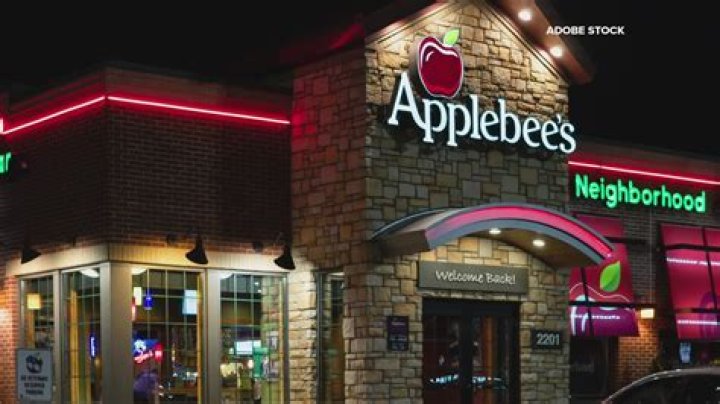 What oil does Applebees use