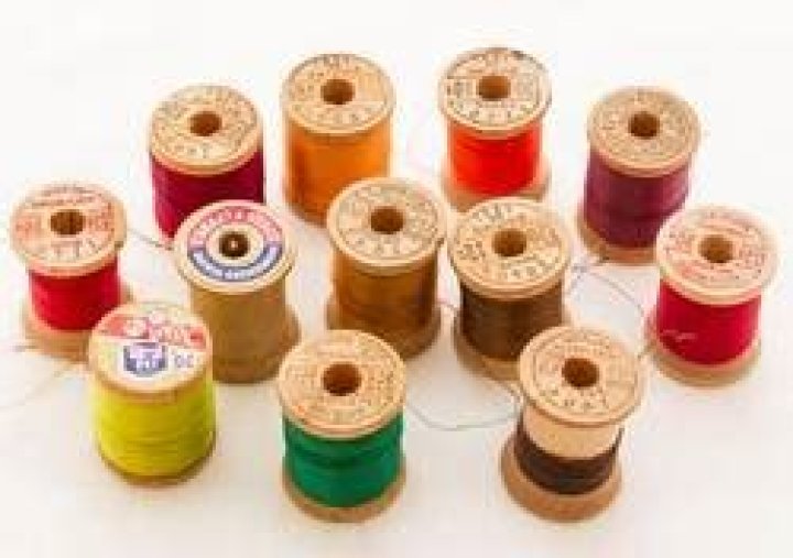 When did they stop making wooden thread spools