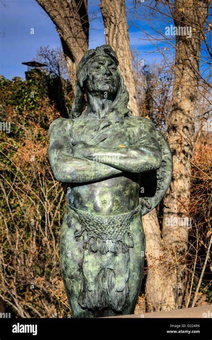 Where is the Geronimo statue