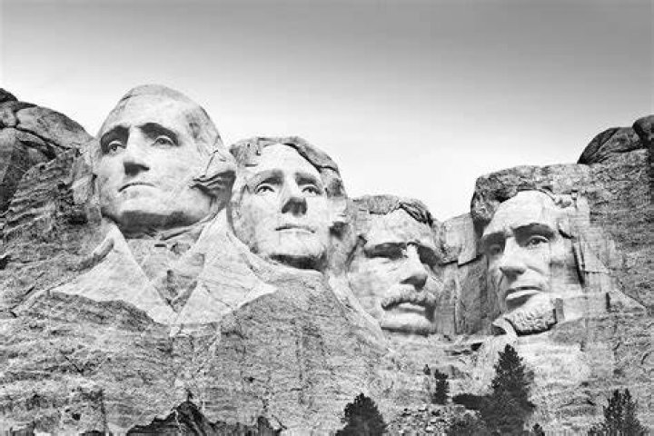 Why was Mount Rushmore built