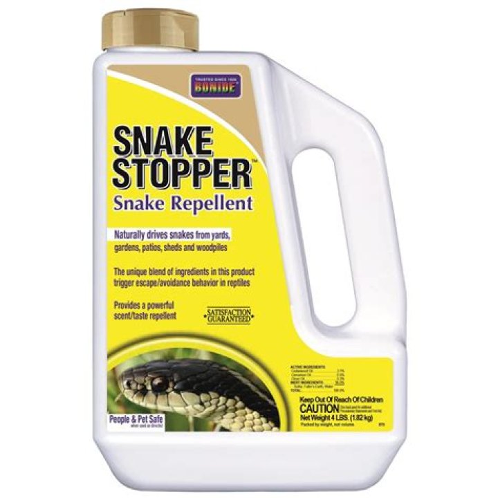 Will sulfur keep snakes away